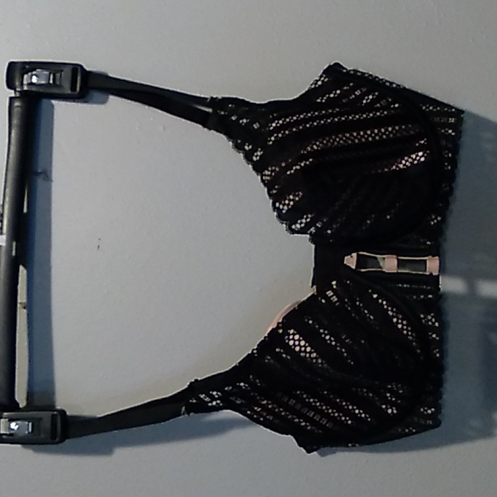 Victoria Secret lined plunge padded push up